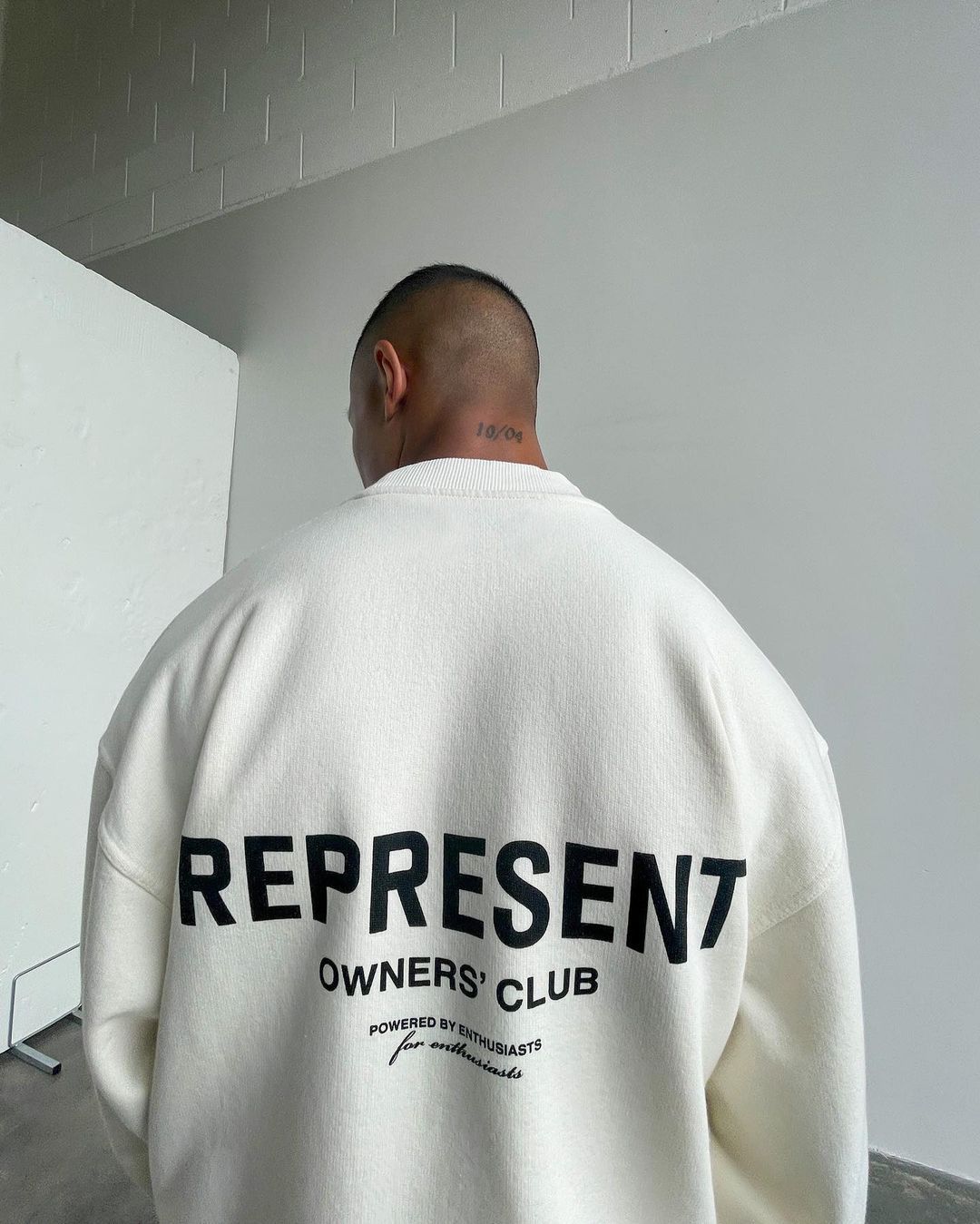 TIMELESS OVERSIZE CREW HOODIE