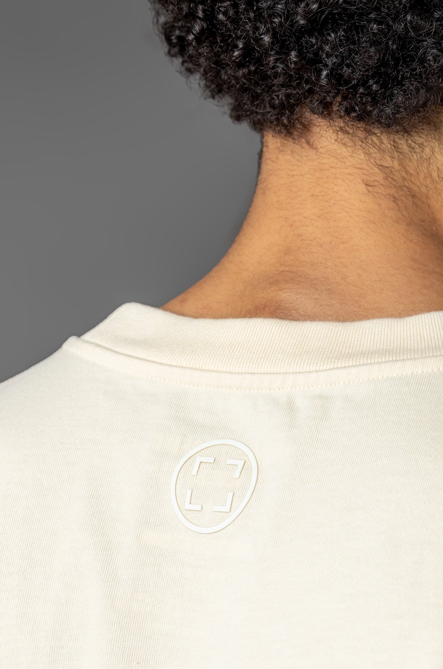 BLICKDICHTES COMFORTES WEIßES T-SHIRT / Elegant /Qualitätsvoll